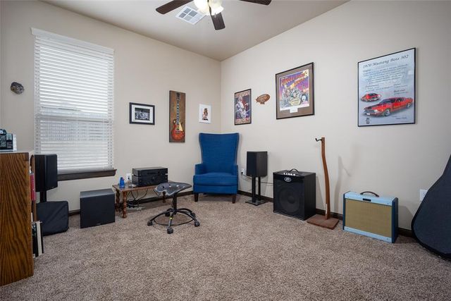 1692 Appaloosa Drive, Blanchard, OK 73010