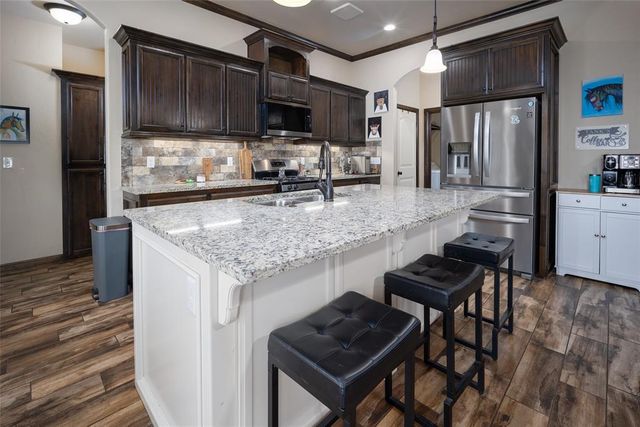 1692 Appaloosa Drive, Blanchard, OK 73010