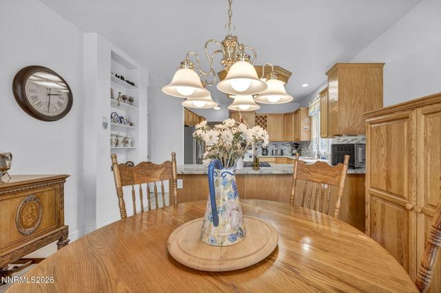 1724 Pinoak Lane, Carson City, NV 89703