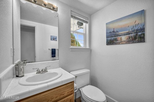 1724 Pinoak Lane, Carson City, NV 89703