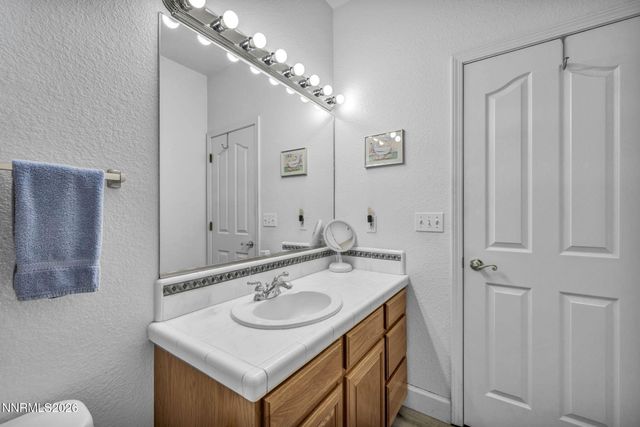 1724 Pinoak Lane, Carson City, NV 89703