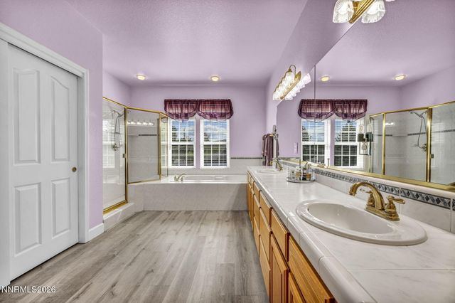 1724 Pinoak Lane, Carson City, NV 89703