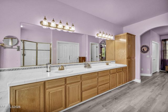 1724 Pinoak Lane, Carson City, NV 89703