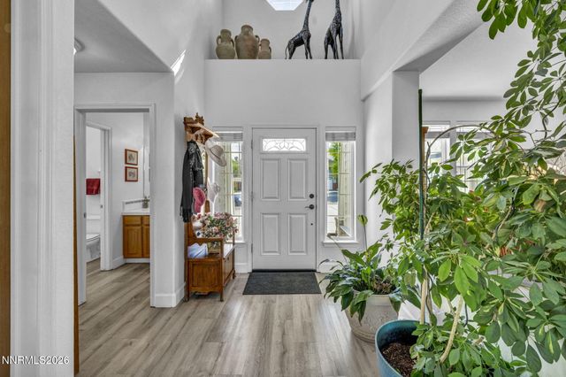1724 Pinoak Lane, Carson City, NV 89703