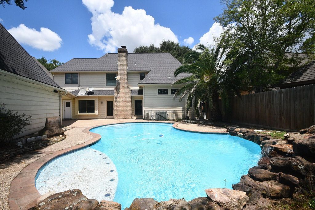14959 Royal Birkdale Street, Houston, TX 77095