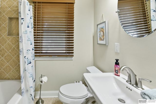 440 S 84th Street, Omaha, NE 68114