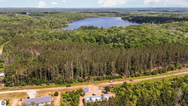 TBB 5086 Red Maple Drive, Kalkaska, MI 49646