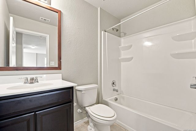 9614 Silver Mist Way, San Antonio, TX 78254
