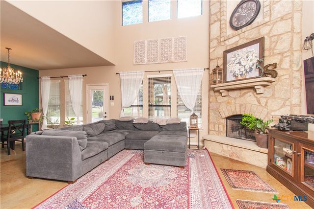 1020 Woodland Bend Circle, Salado, TX 76571