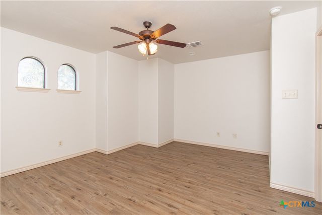 1020 Woodland Bend Circle, Salado, TX 76571