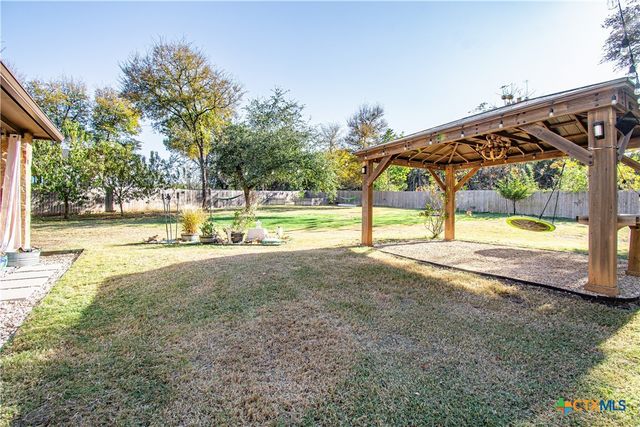 1020 Woodland Bend Circle, Salado, TX 76571