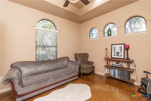 1020 Woodland Bend Circle, Salado, TX 76571