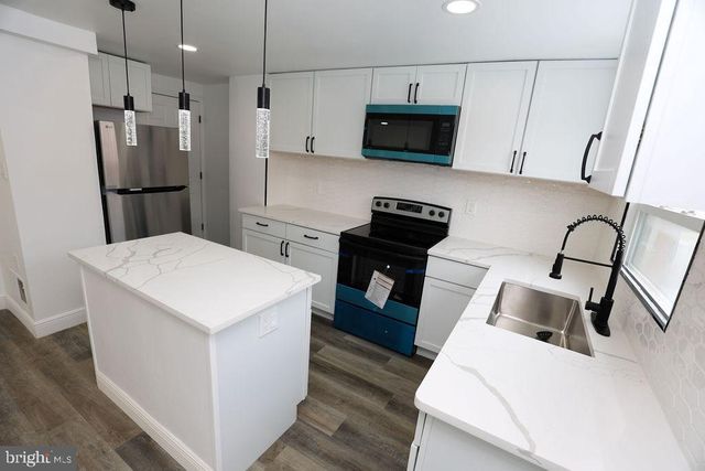 2488 RUDY RD, Harrisburg, PA 17104