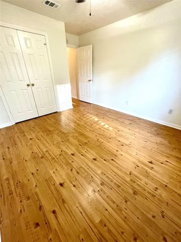 1380 Hudgens Avenue, Katy, TX 77493