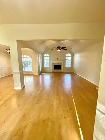 1380 Hudgens Avenue, Katy, TX 77493