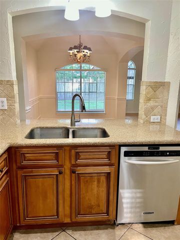 1380 Hudgens Avenue, Katy, TX 77493