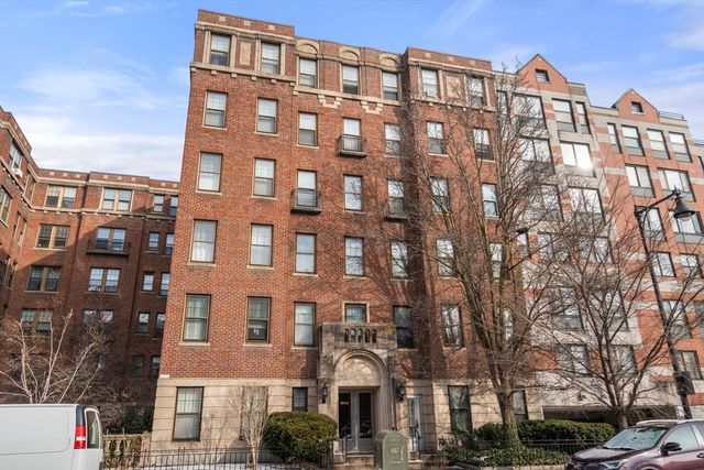 1945 Commonwealth Avenue 4, Boston, MA 02135