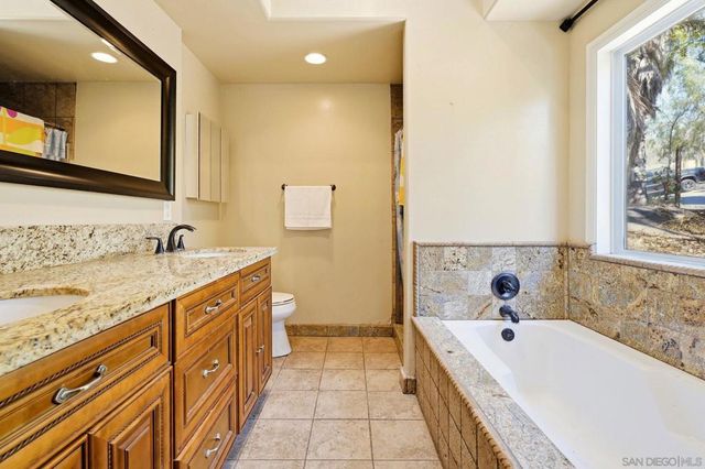 30015 Ridge Creek, Valley Center, CA 92082