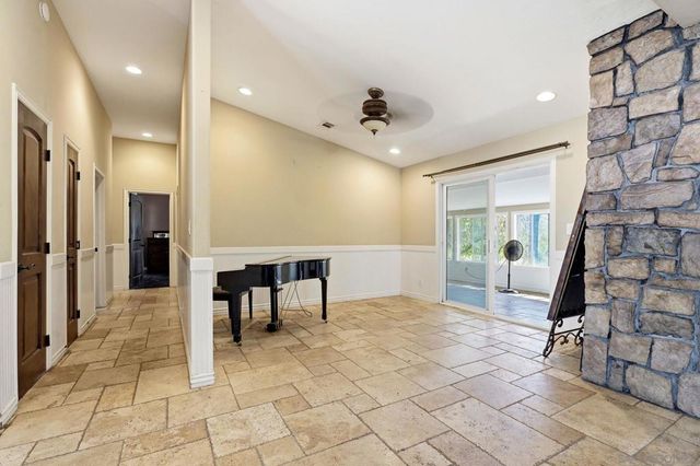 30015 Ridge Creek, Valley Center, CA 92082