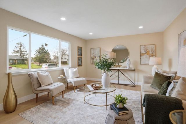 2074 Ashwood Lane, San Jose, CA 95132