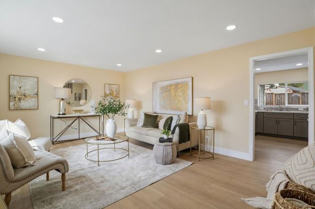 2074 Ashwood Lane, San Jose, CA 95132