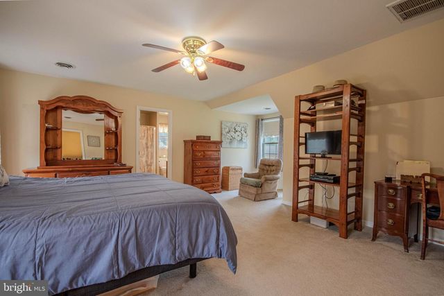 7013 ASHWORTH CT, Salisbury, MD 21804