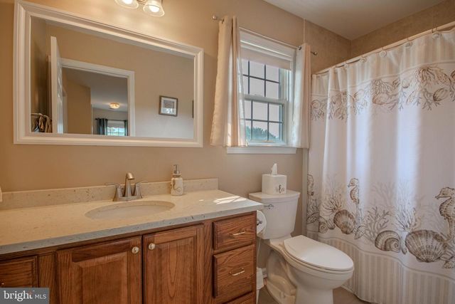 7013 ASHWORTH CT, Salisbury, MD 21804