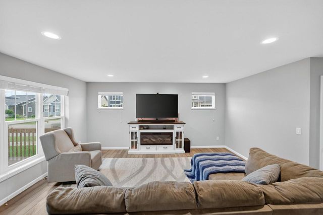 1208 Merry Blossom Lane, Verona, WI 53593