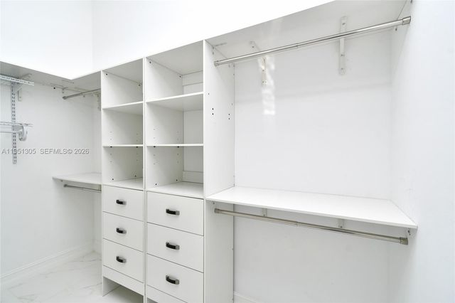 843 S Burns Ave S, Lehigh Acres, FL 33974