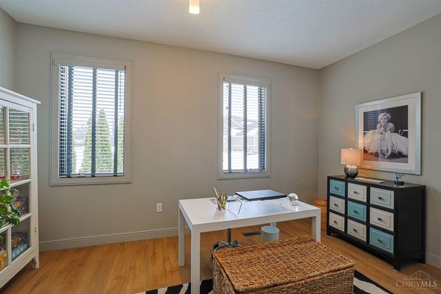 802 Pebble Place, Tipp City, OH 45371