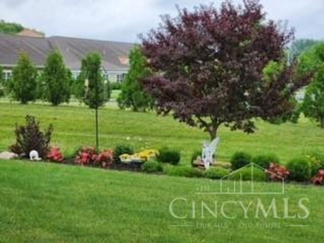 802 Pebble Place, Tipp City, OH 45371