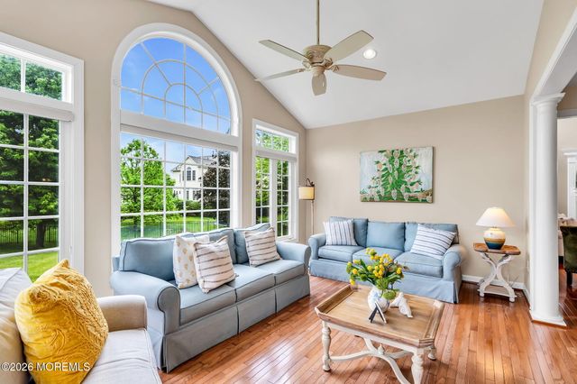 3 Jake Drive, Cream Ridge, NJ 08514