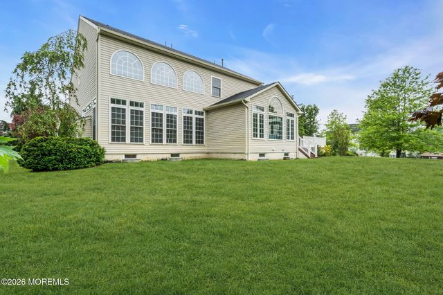 3 Jake Drive, Cream Ridge, NJ 08514