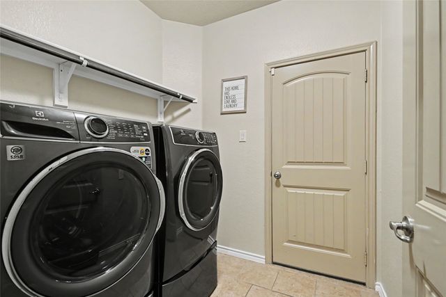 8208 Sleeping Doe Drive, Fort Worth, TX 76179