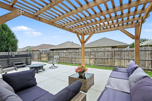 8208 Sleeping Doe Drive, Fort Worth, TX 76179