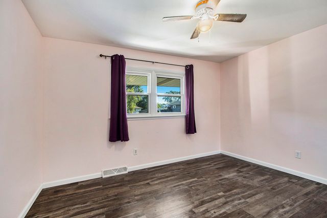 6542 O'hare Avenue, Portage, IN 46368