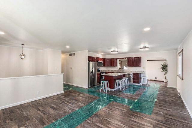 6542 O'hare Avenue, Portage, IN 46368