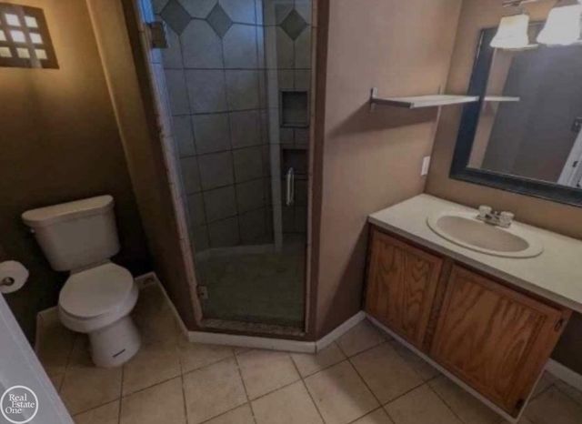 22500 Raymond Street, St Clair Shores, MI 48082