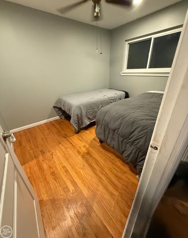 22500 Raymond Street, St Clair Shores, MI 48082