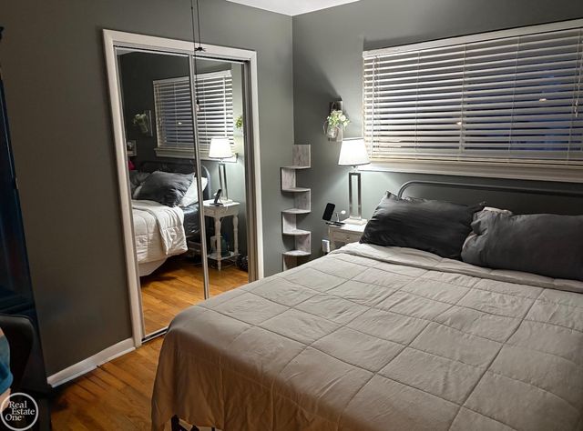 22500 Raymond Street, St Clair Shores, MI 48082