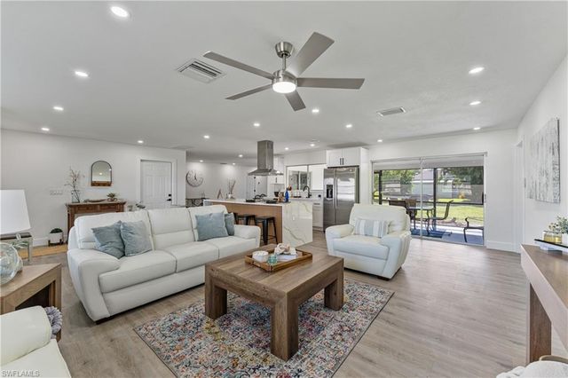 4301 Palm Tree BLVD, Cape Coral, FL 33904