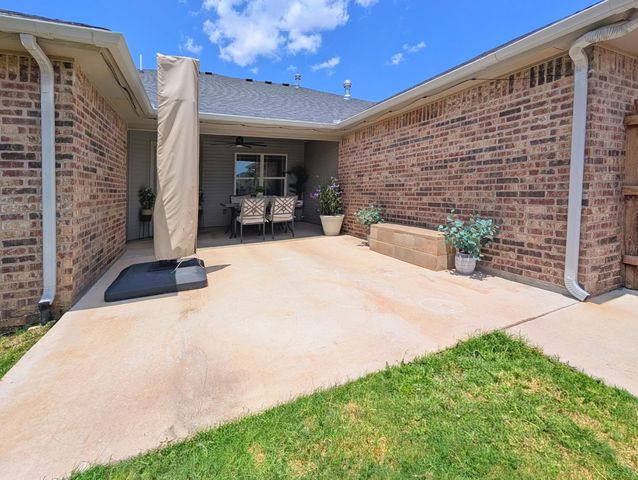 5022 Red Oak Lane, San Angelo, TX 76904