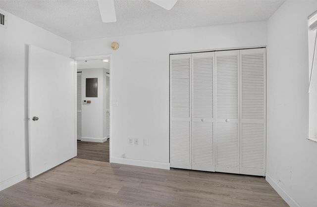 6080 Huntwick Terrace 405, Delray Beach, FL 33484