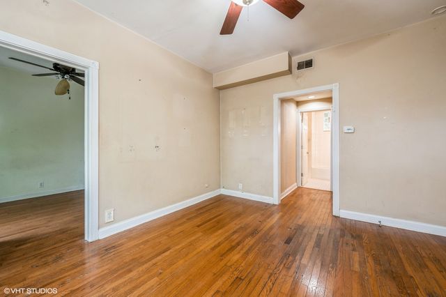 2316 W Byron Street 2, Chicago, IL 60618