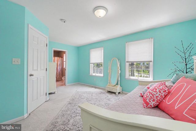 12 DOVE CT, Dillsburg, PA 17019