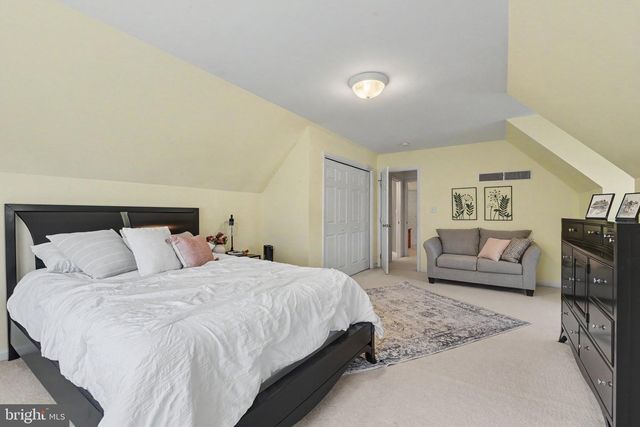 12 DOVE CT, Dillsburg, PA 17019
