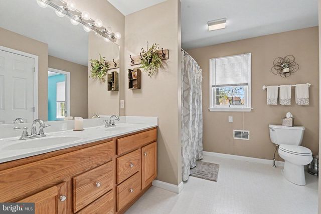 12 DOVE CT, Dillsburg, PA 17019