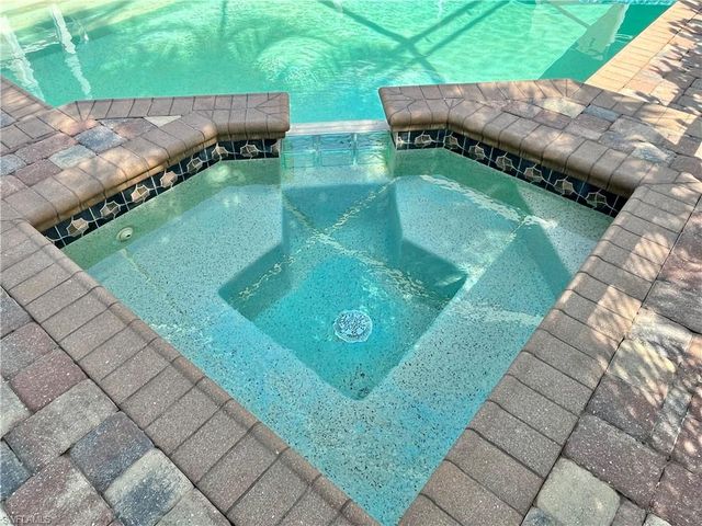 12530 Strathmore LOOP, Fort Myers, FL 33912