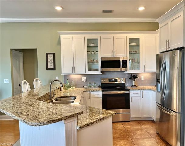 12530 Strathmore LOOP, Fort Myers, FL 33912
