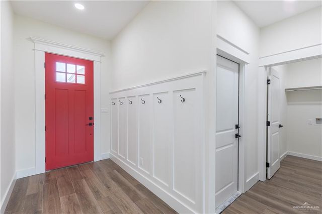 517 Tower Oak Drive, Alamo, TX 78516